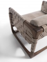 Bungalow arm chair from Riva 1920_detail in Walnut