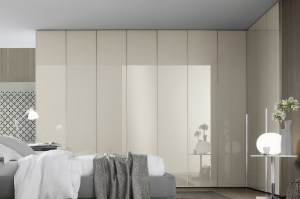 Ghost glass door wardrobe in Corda_crop